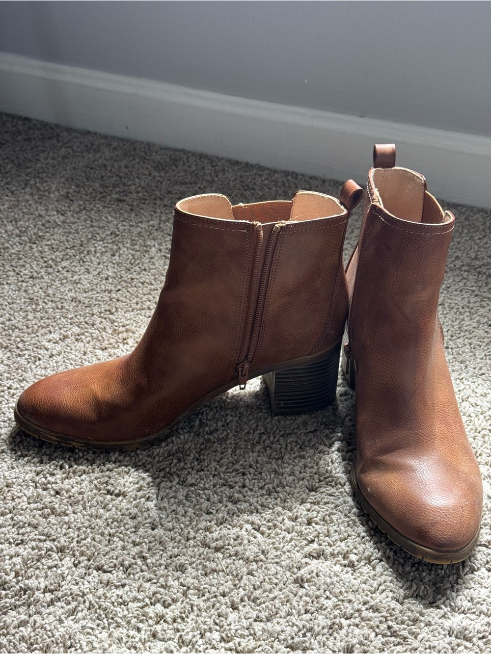 Life Stride Tan Brown Chelsea-Style Ankle Boots - Picture 2 of 4